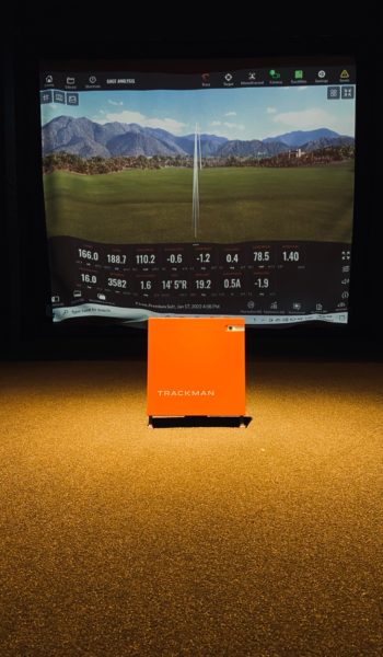 trackman indoor golf simulator in lethbridge